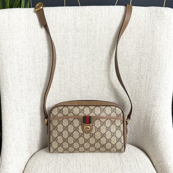 Authentic Gucci crossbody bag - Picture 1 of 16